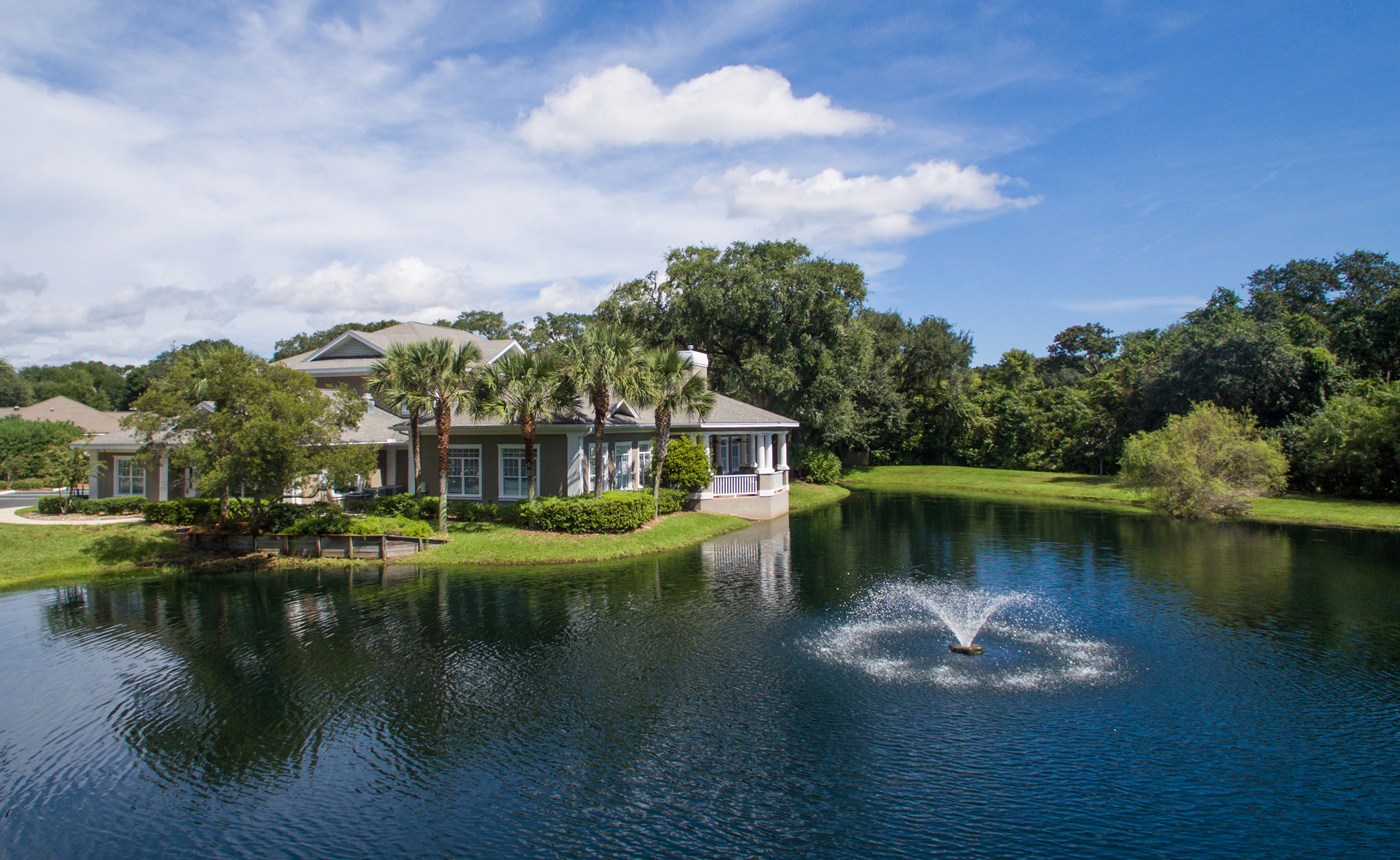 Osprey Village Luxury Retirement in Amelia Island, FL