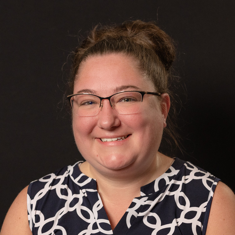 Tanya Chenot Headshot